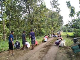 GOTONG ROYONG SERTA MINGGU BERSIH DI KALURAHAN SEMANU